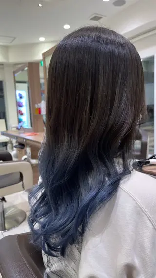 カラー Ash 新小岩 🐈⬛中溝有紗🎀のヘアスタイル