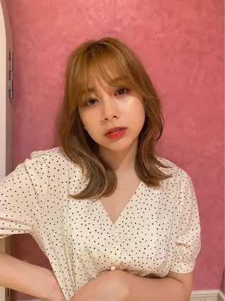 ミディアム カラー レイヤーと顔まわり 大好き❣️関口拓馬のヘアスタイル