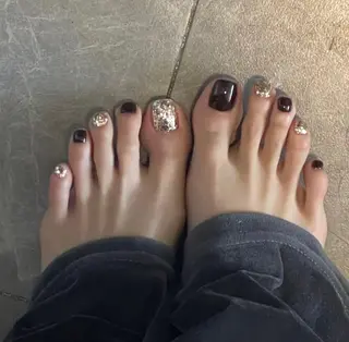 ネイル ishiro 🍂のネイルデザイン