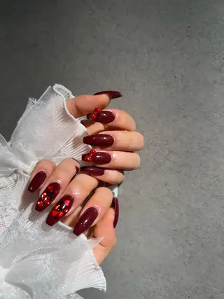 ネイル I-nailロング /ワンホン/キラキラのネイルデザイン