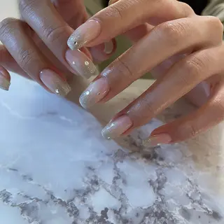 ネイル Ami 🦥のネイルデザイン