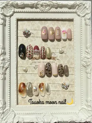 ネイル 🌙都岡 ムーンネイルのネイルデザイン