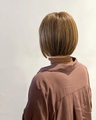 ショート カラー 当日予約🆗ショート /ハイライト/松本のヘアスタイル