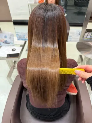 ロング ヘアーメイクWILL 西宮店所属・WILL西宮 藤原 佳奈/髪質改善/艶髪のヘアスタイル