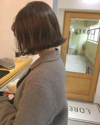ショート カラー 透明感🎀LOREN エリコ🌈のヘアスタイル