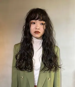 ロング パーマ 長江 績のヘアスタイル