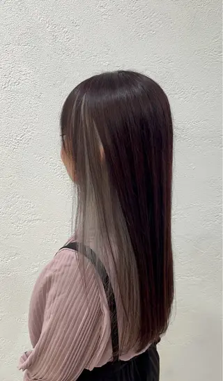 ロング 山本 梨華のヘアスタイル