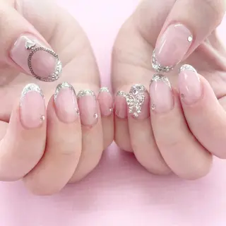 ネイル 五十嵐 美智のネイルデザイン