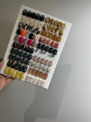 ネイル lamp nail modelのネイルデザイン