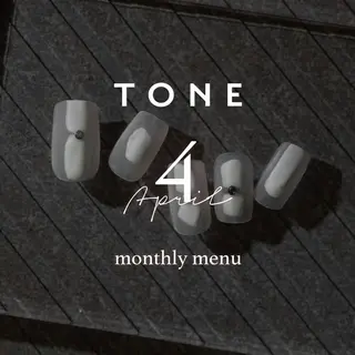 ネイル TONE所属・TONE the nailのネイルデザイン