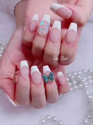 ネイル She   Nail所属・ISA_ BELLAのネイルデザイン