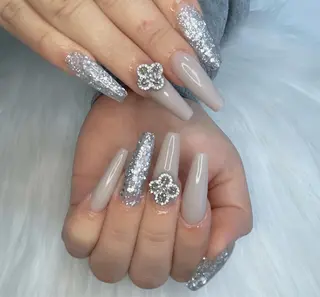 ネイル salon de belnetta所属・kayo 💅のネイルデザイン