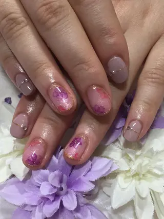 ネイル Sympa 𝓜iwako🐰ᩚのネイルデザイン