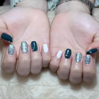 ネイル Hana 🎗のネイルデザイン