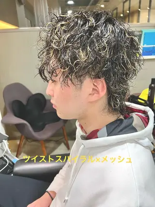 カラー パーマ メンズ 心斎橋バレイヤージュ 小林勝貴のヘアスタイル