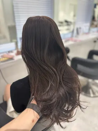 ロング カラー 流行りの透明感カラー ×縮毛矯正🤍ユウのヘアスタイル