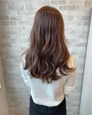 ロング カラー Well's TAIGAのヘアスタイル