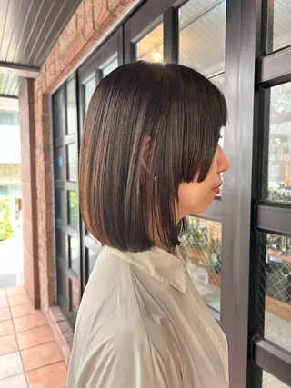 ショート ~洗練ナチュラル~ 🪵 岡田 知佳のヘアスタイル