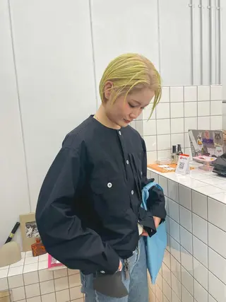 ショート カラー 関 京磨のヘアスタイル