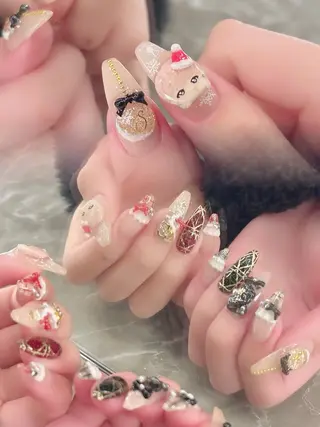 ネイル 中村 穂乃果のネイルデザイン