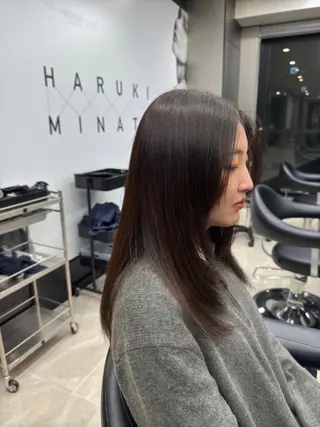 セミロング HARUKI MINATO japan東京店所属・三輪 隼大のヘアスタイル