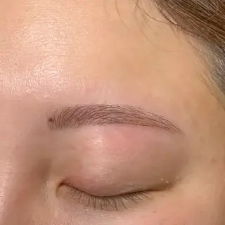 アイブロウ MOON.所属・アイブロウ専門サロン MOON.の眉毛・アイブロウイメージ
