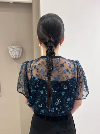 セミロング ヘアアレンジ karin🌛ボブ/ 透明感たっぷりカラーのヘアスタイル