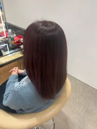 セミロング カラー ONE CONCEPT【ワンコンセプト】所属・飯味 華菜のヘアスタイル