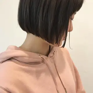 ショート Click所属・クニモトハルナ ボブ/柔らかカラーのヘアスタイル