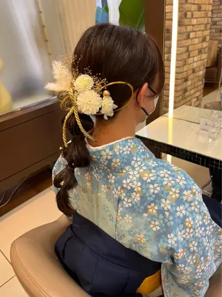 ミディアム カラー ヘアアレンジ 羽エクステ🩷 🤍まき🤍のヘアスタイル