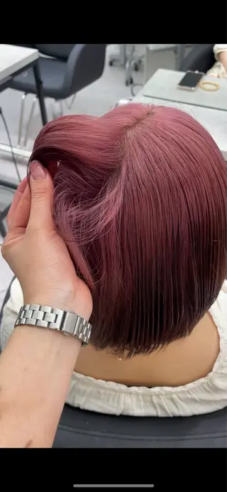 ショート PELE所属・盛れる💖ミルクティ ー💍🎀yuiのヘアスタイル