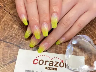 ネイル corazon所属・ネイリスト aicoのネイルデザイン