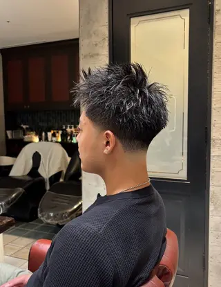 メンズ カキモトアームズ新宿店所属・岡西 海斗のヘアスタイル