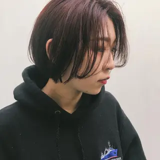 ショート カラー 日々所属・谷 大地のヘアスタイル