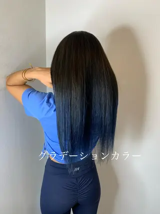 ロング メンズバレイヤージュ 斉藤春のヘアスタイル