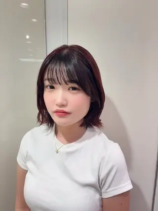 ショート カラー OASIS AVEDA ザ・ペニンシュラ東京所属・OASISAVEDA 真生のヘアスタイル
