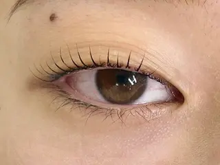 マツエク・マツパ Miroir EYELASH&BROW所属・Miroir Sunadaのマツエク・マツパデザイン