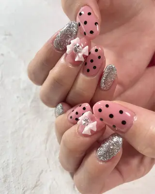 ネイル nail.gorin所属・吉村 優子のネイルデザイン