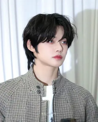 パーマ メンズ ハッシュカット/顔 まわりカットリョウヤのヘアスタイル