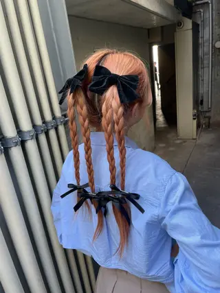 ヘアアレンジ karin ボブハイトーンのヘアスタイル