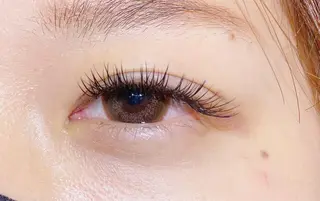 マツエク・マツパ Carat Eyelash&Eyebrow 市川店所属・時田 友美のマツエク・マツパデザイン