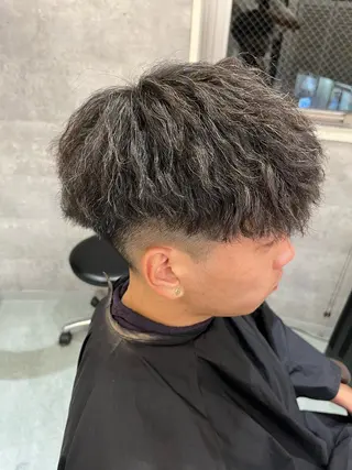 パーマ メンズ ケアブリーチ🌟 ♢WATARU♢のヘアスタイル
