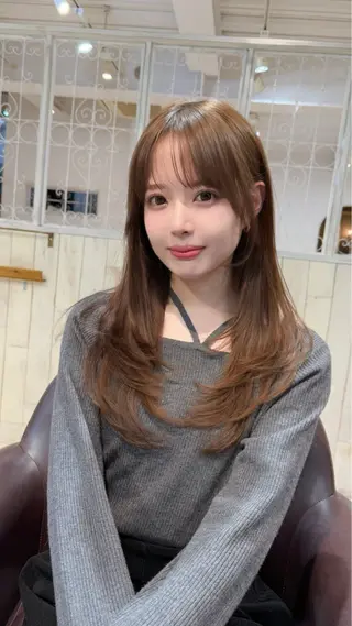 ミディアム 大人可愛いレイヤー 大田のヘアスタイル