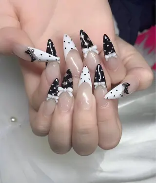 ネイル YOLO NAILのネイルデザイン