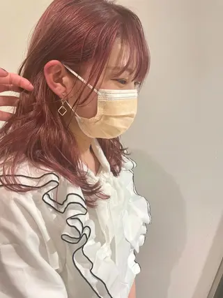 セミロング カラー ブリーチ/レイヤー 🌻Mutsumiのヘアスタイル