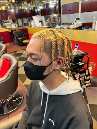 ミディアム 横浜ロングミディアム レイヤー/ 平林侑馬のヘアスタイル