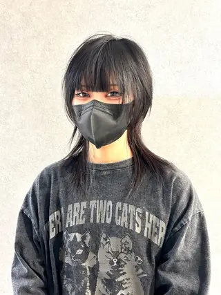 セミロング ウルフ/レイヤー /suzuhaのヘアスタイル