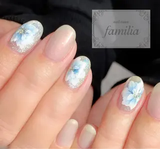 ネイル -nailroom- familiaのネイルデザイン