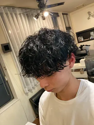 ミディアム パーマ メンズ パーマが得意な【最高 悠斗】のヘアスタイル