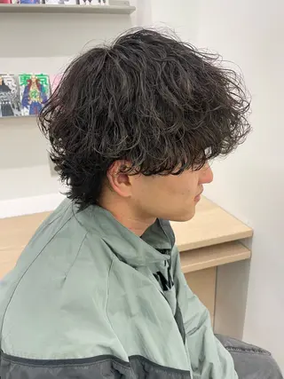 ショート カラー パーマ ヘアアレンジ メンズ 亀井隆汰/メンズ専門 パーマ特化美容師のヘアスタイル